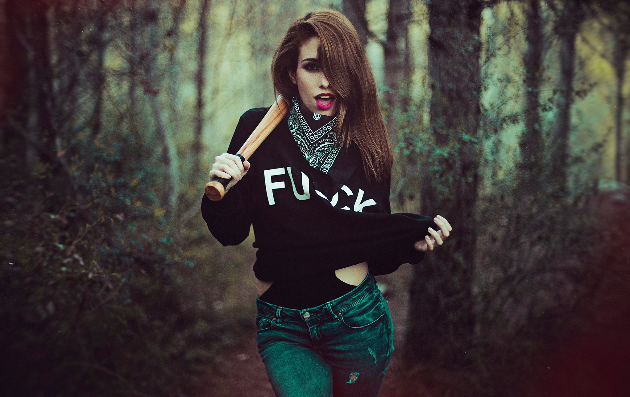 Take a pause and enjoy Sassy girls — streaming from Madrid