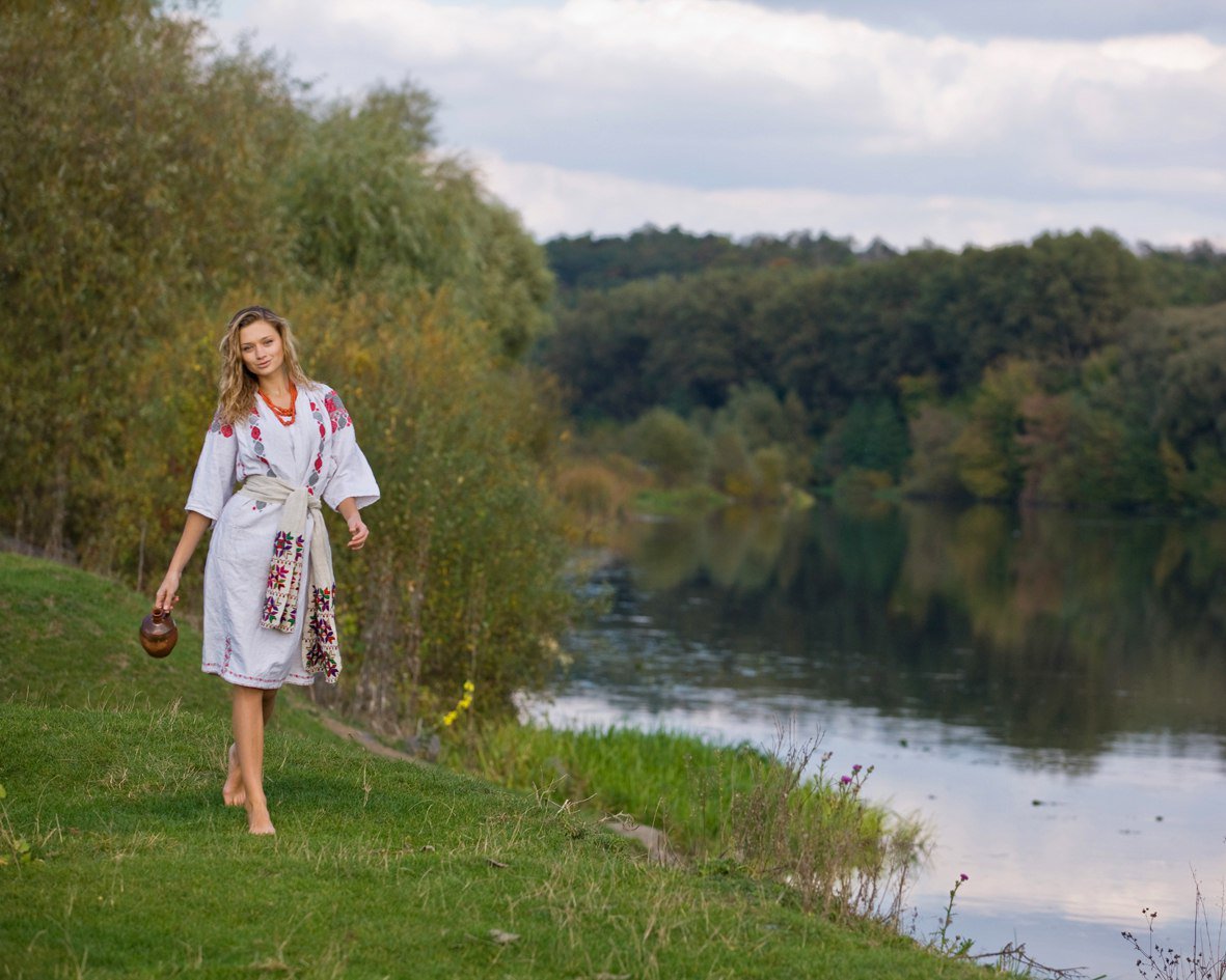 Nude girl Slavic women in Madrid