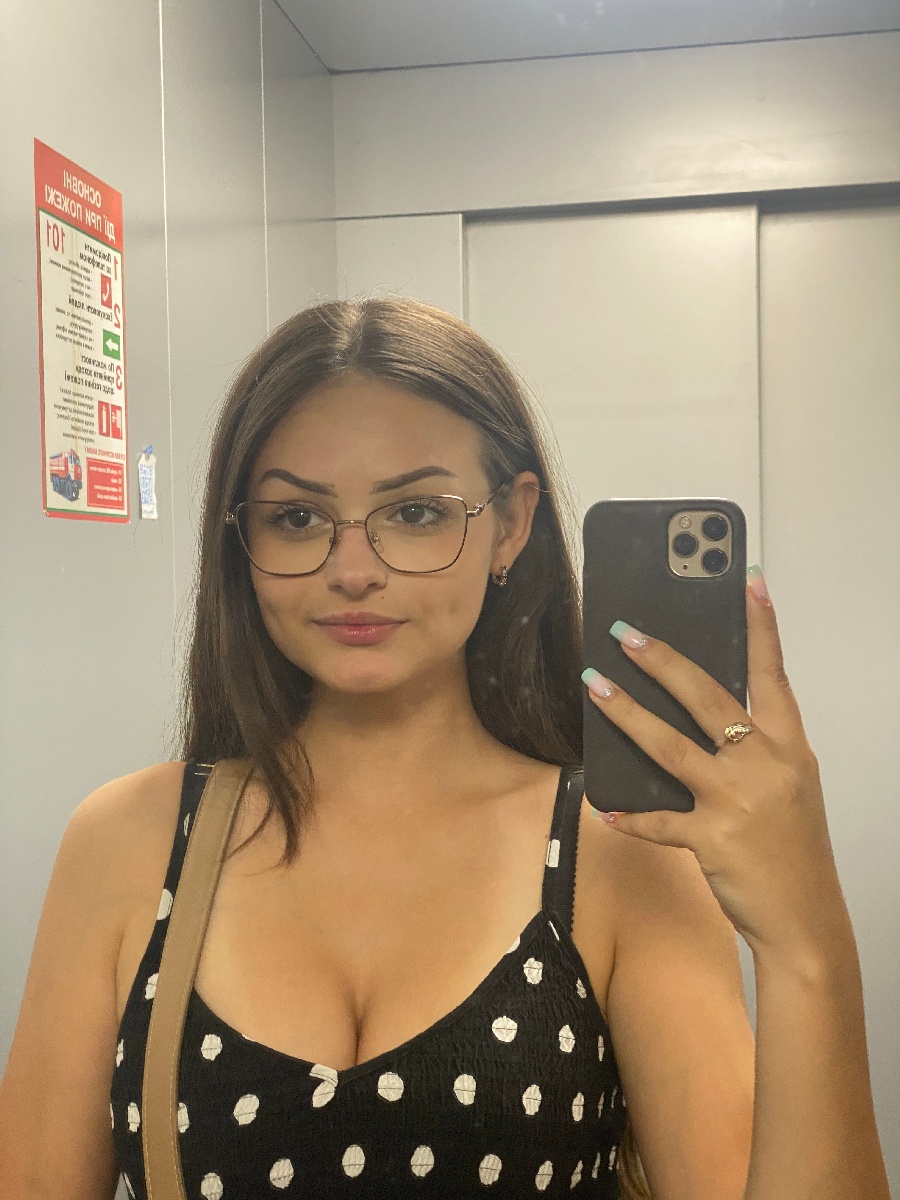 Sexy model Stacy in Madrid